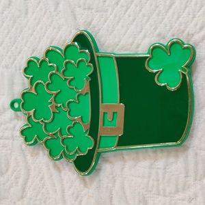 Hallmark St Patrick's Day Leprechaun Hat Of Shamrocks Cookie Cutter